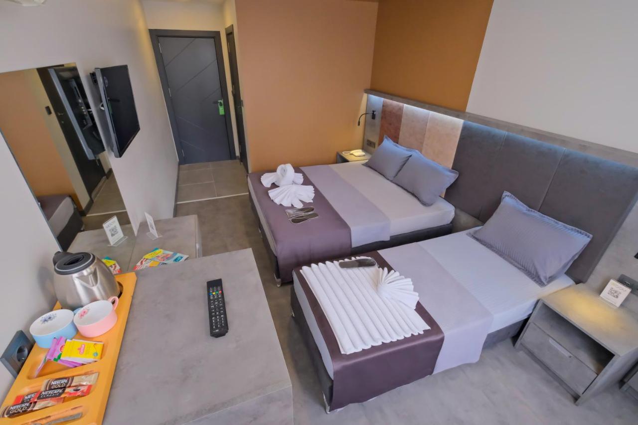 The Queen Hotel Istanbul Ngoại thất bức ảnh
